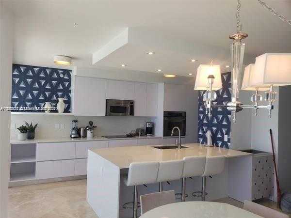 Small Image of 6365 COLLINS AVE #1402, Miami Beach Number 5