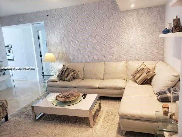 Small Image of 6365 COLLINS AVE #1402, Miami Beach Number 6