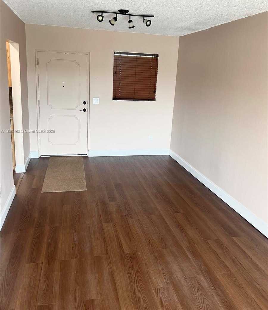 Small Image of 1051 SOUTH WEST 1ST ST #404, Miami Number 15