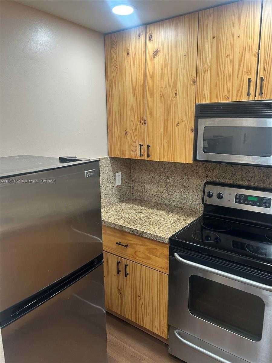 Small Image of 1051 SOUTH WEST 1ST ST #404, Miami Number 3