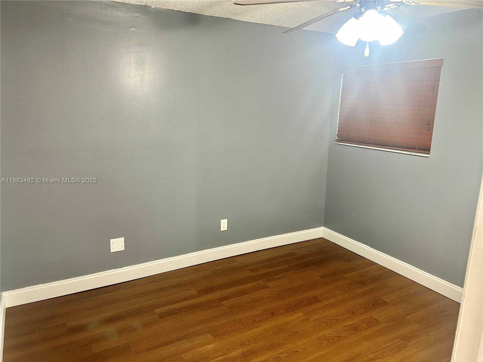Small Image of 1051 SOUTH WEST 1ST ST #404, Miami Number 7