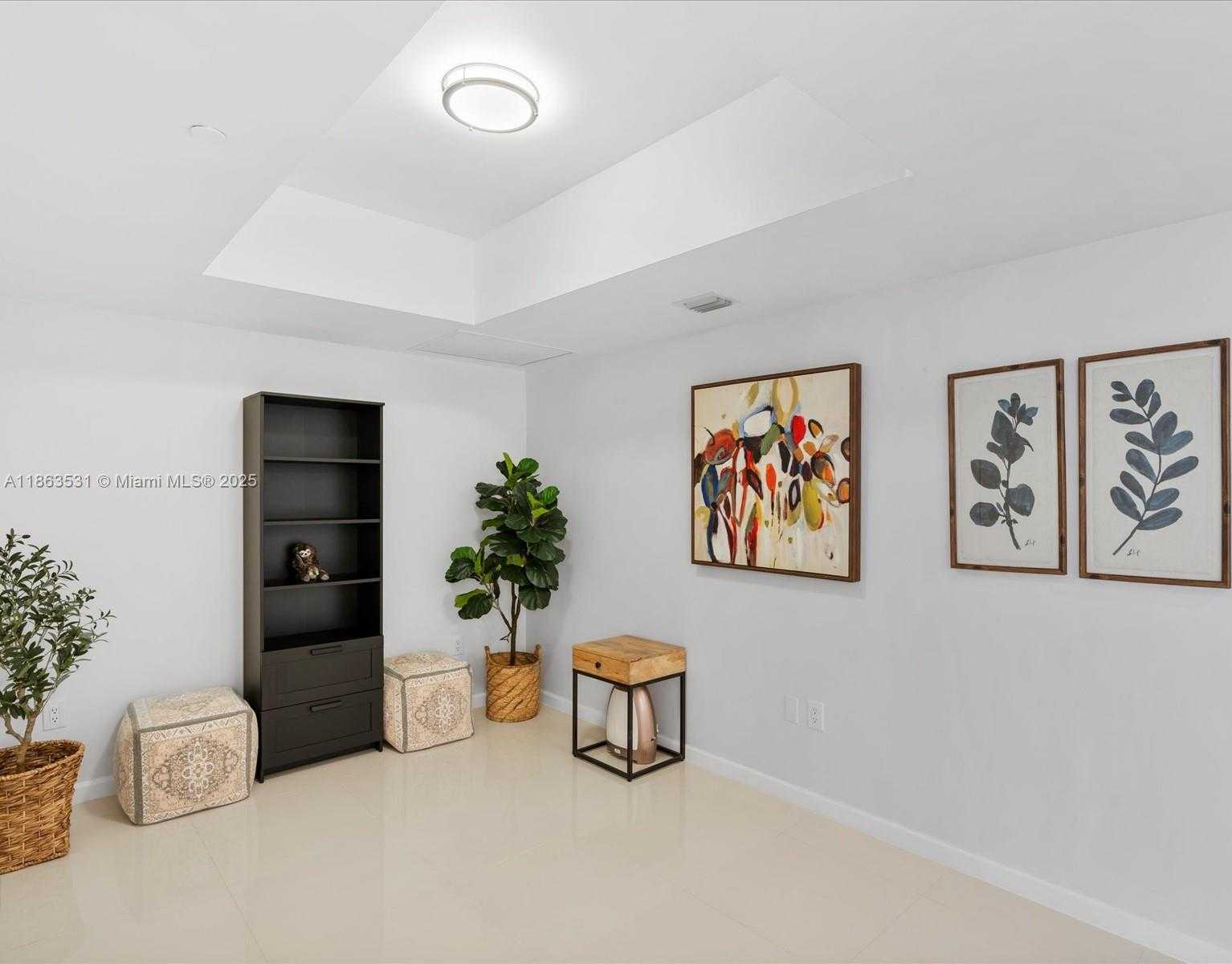 Small Image of 465 BRICKELL AVE #4605, Miami Number 16