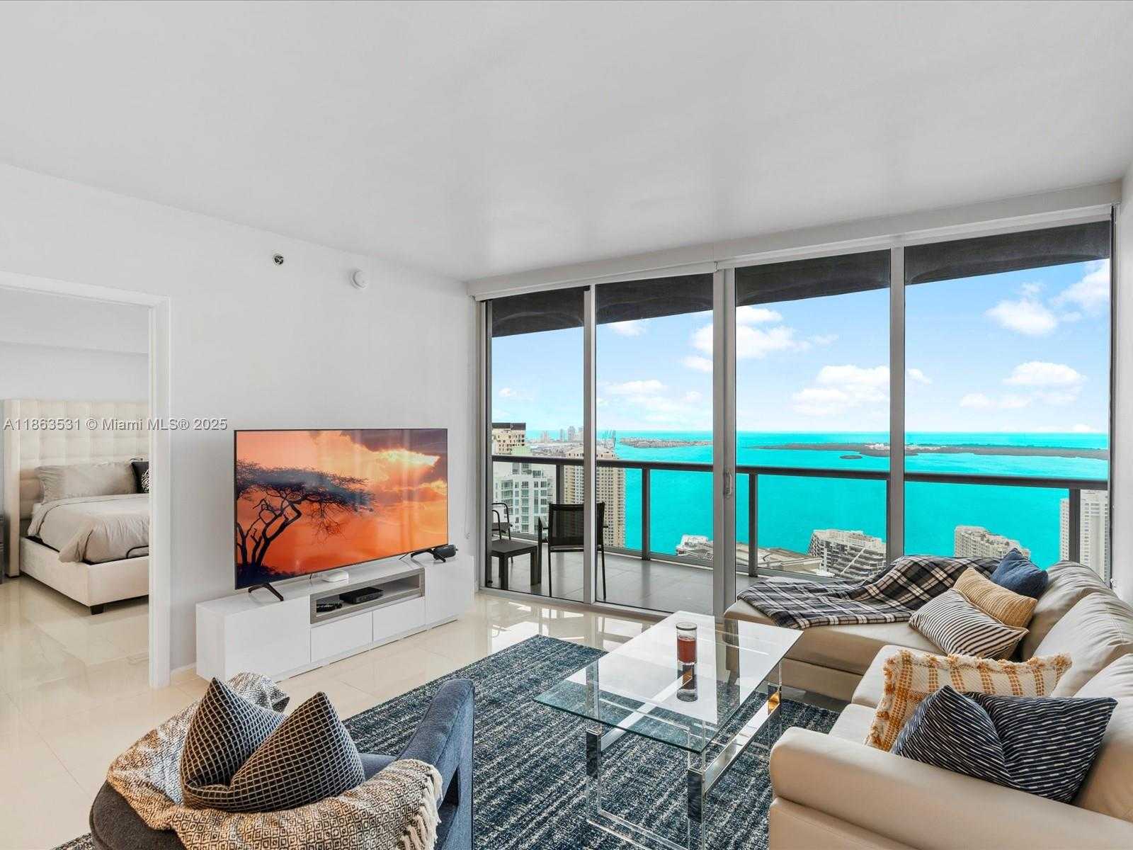 Small Image of 465 BRICKELL AVE #4605, Miami Number 6