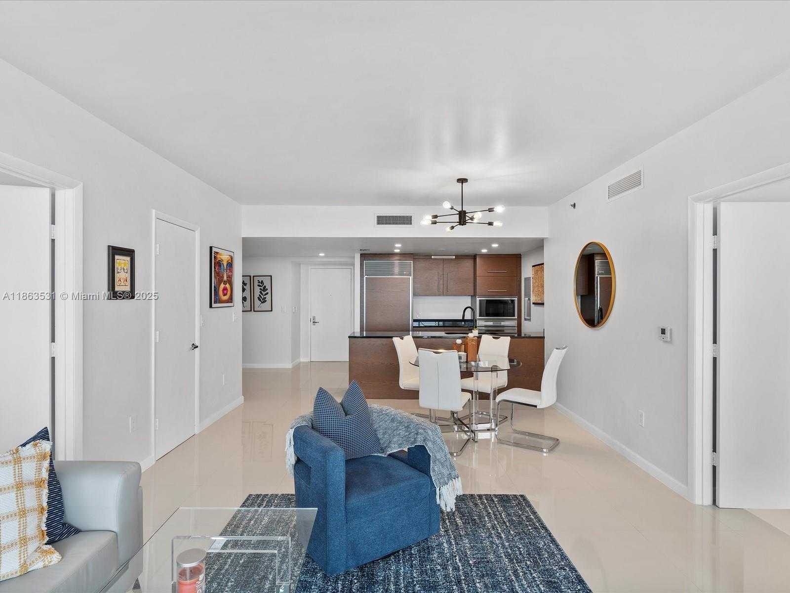 Small Image of 465 BRICKELL AVE #4605, Miami Number 8