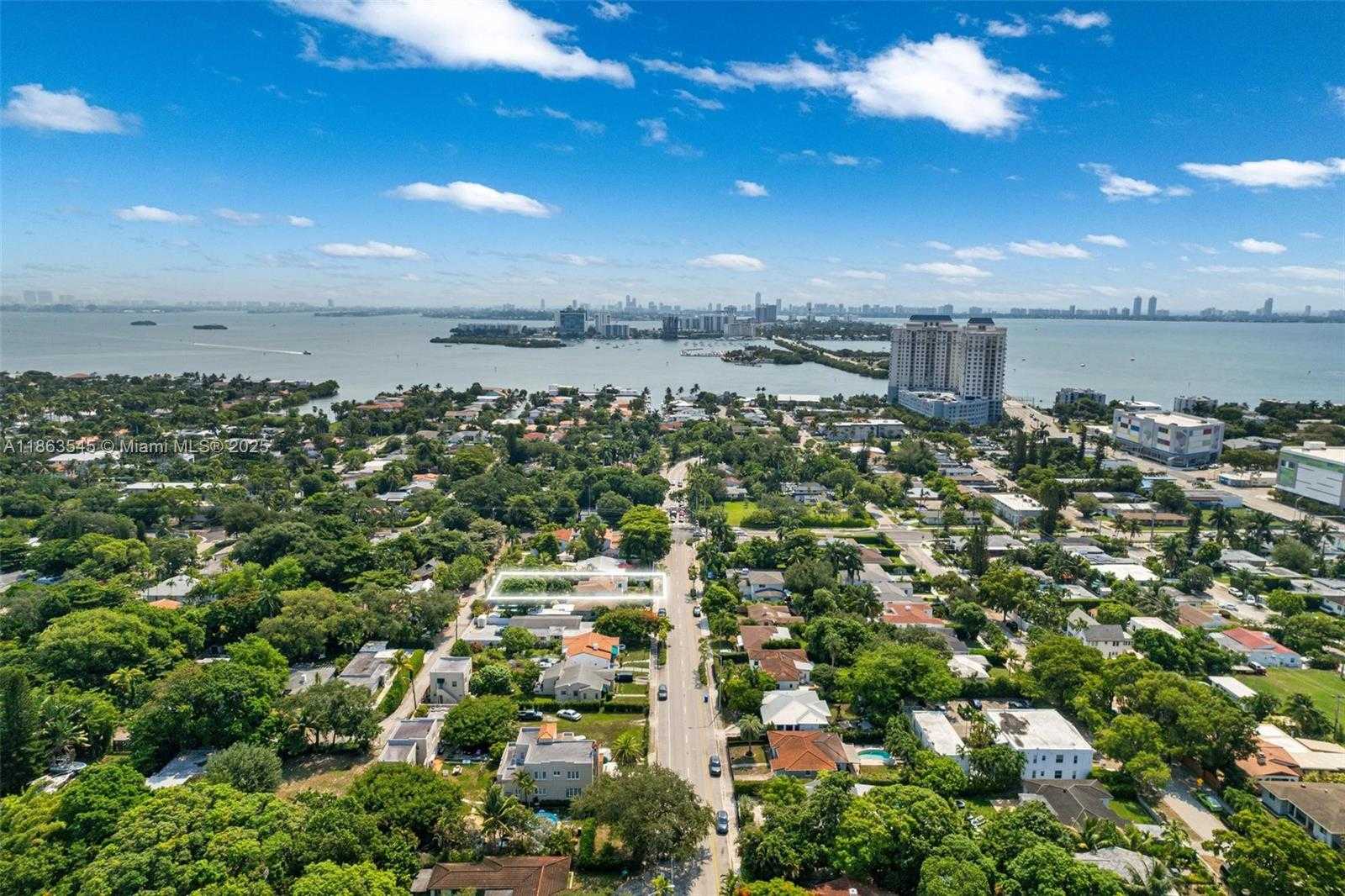 Small Image of 945 NORTH EAST 82ND ST, Miami Number 42