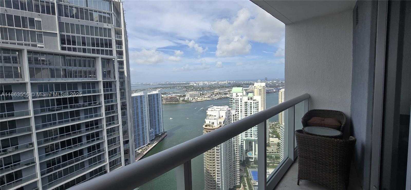 Small Image of 495 BRICKELL AVE #5310, Miami Number 13