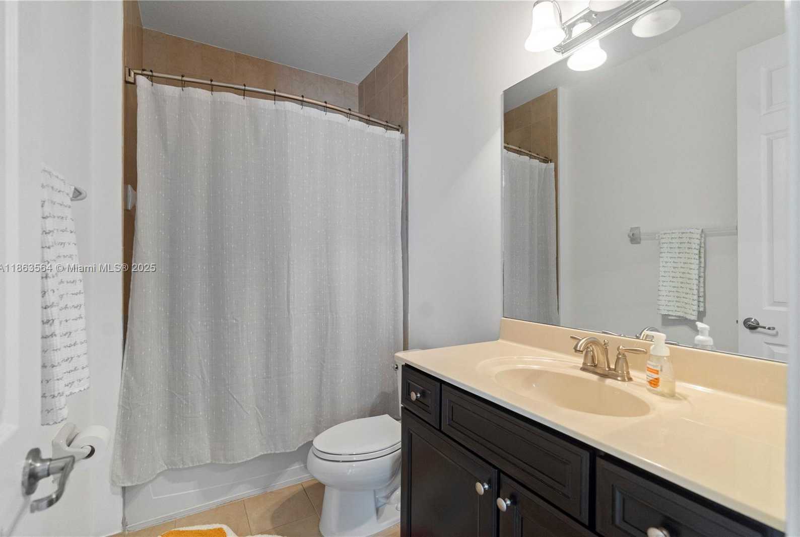 Small Image of 9974 NORTH WEST 86TH TER, Doral Number 30
