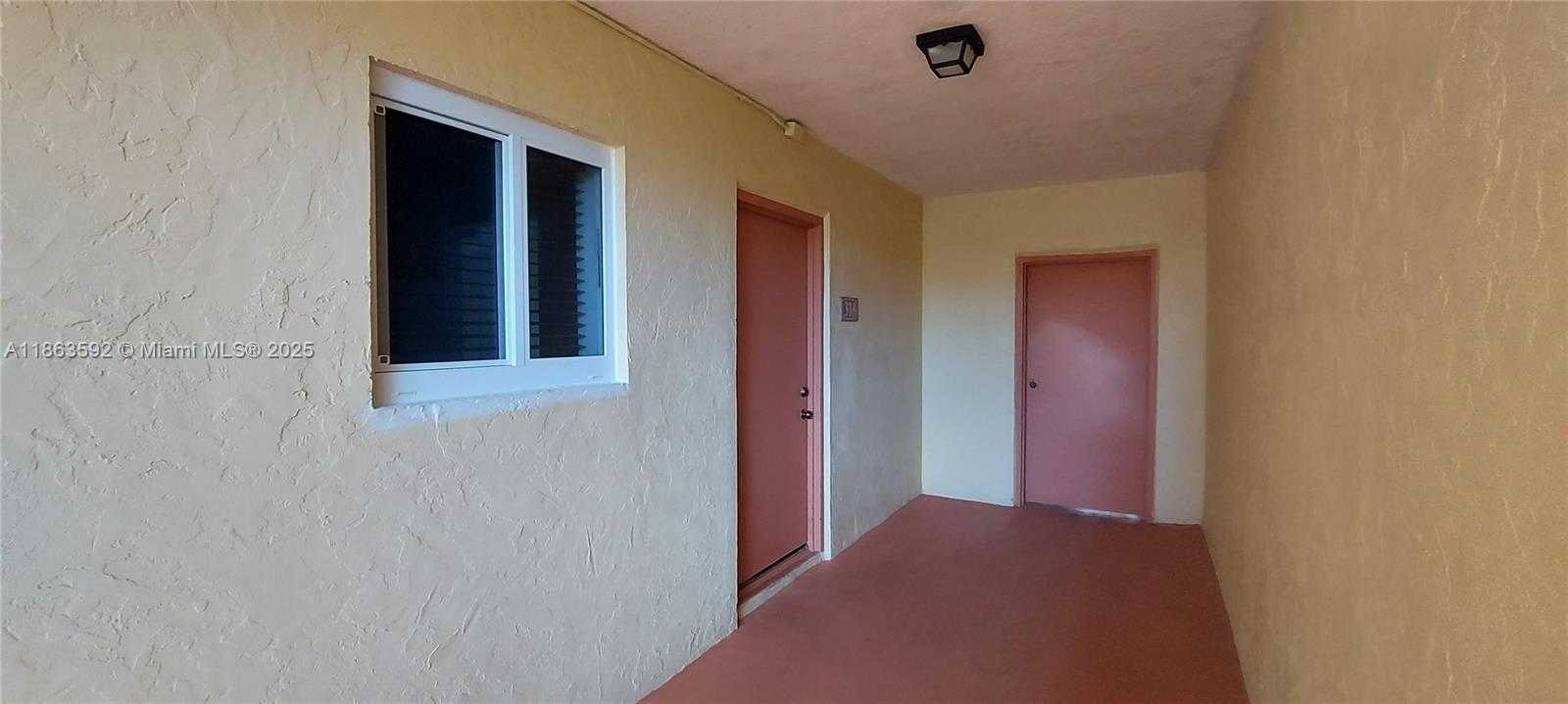 Small Image of 7850 CAMINO REAL #O-318, Miami Number 12