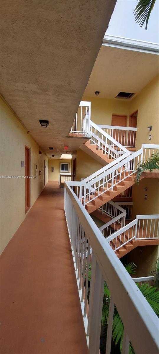 Small Image of 7850 CAMINO REAL #O-318, Miami Number 22