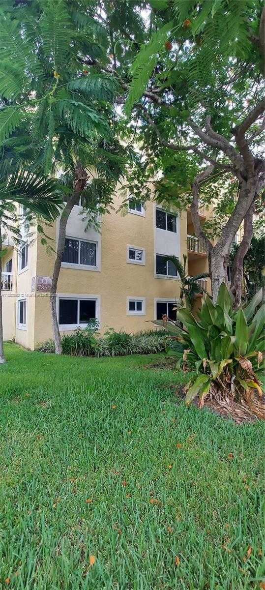 Small Image of 7850 CAMINO REAL #O-318, Miami Number 24