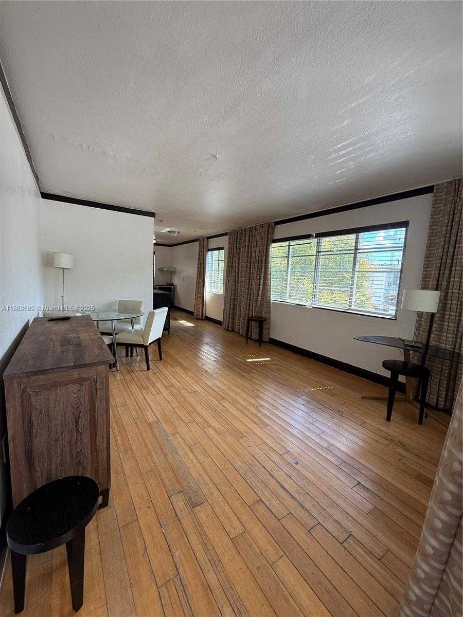 Small Image of 1524 LENOX AVE #10, Miami Beach Number 4