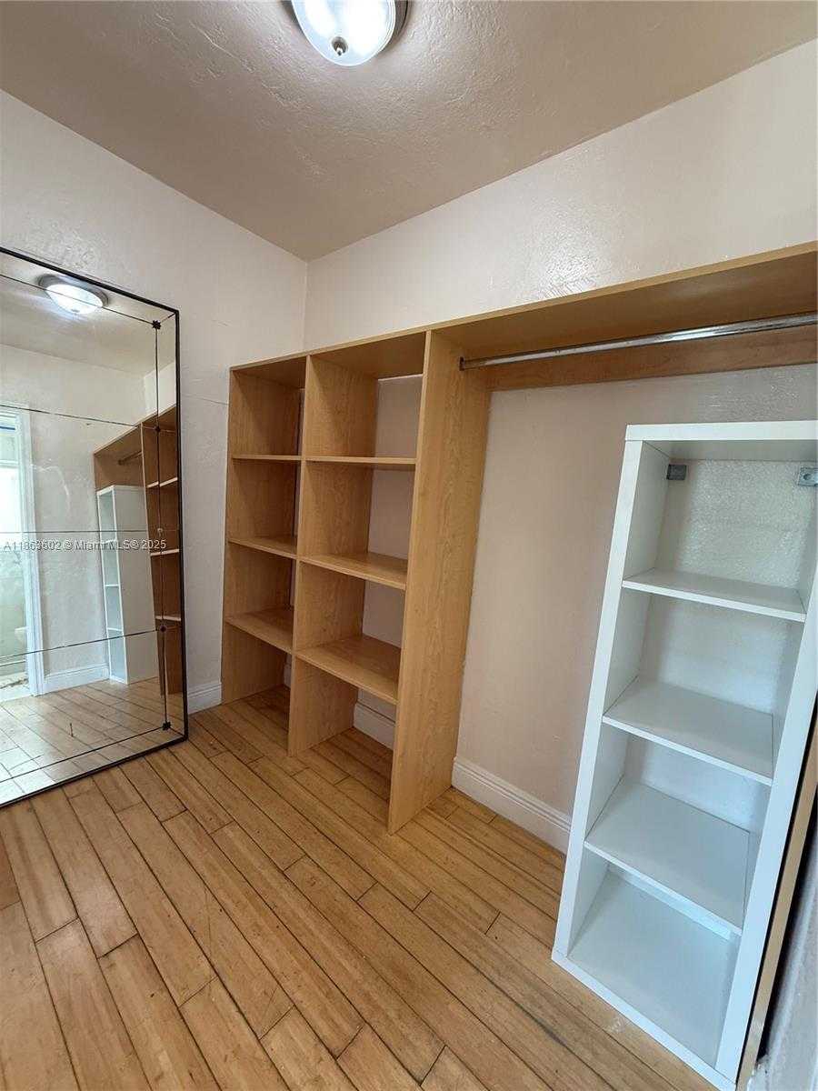 Small Image of 1524 LENOX AVE #10, Miami Beach Number 7