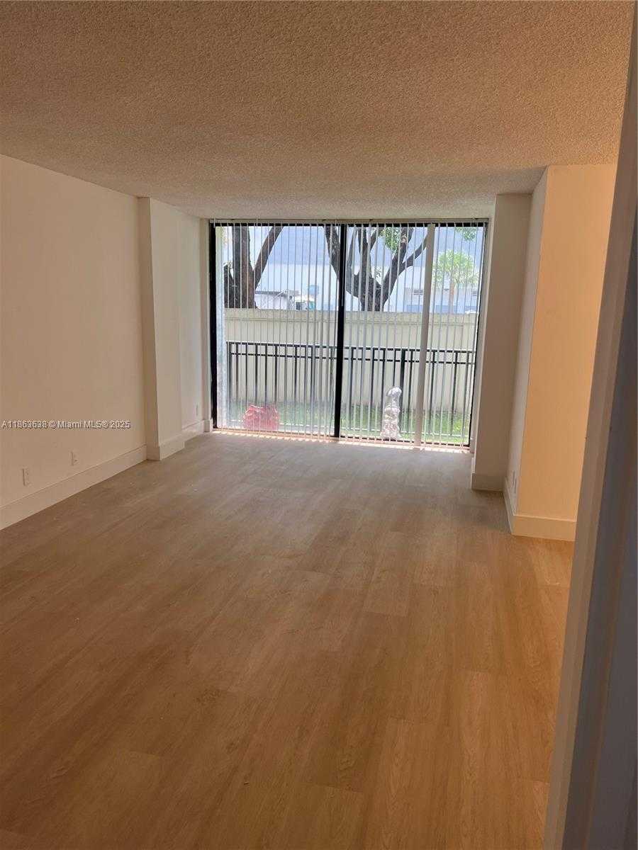 Small Image of 16909 NORTH BAY RD #119-1, Sunny Isles Beach Number 2
