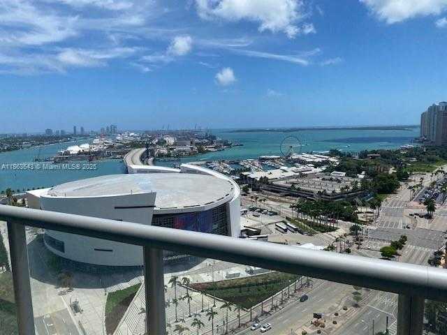 Small Image of 888 BISCAYNE BLVD #2602, Miami Number 2