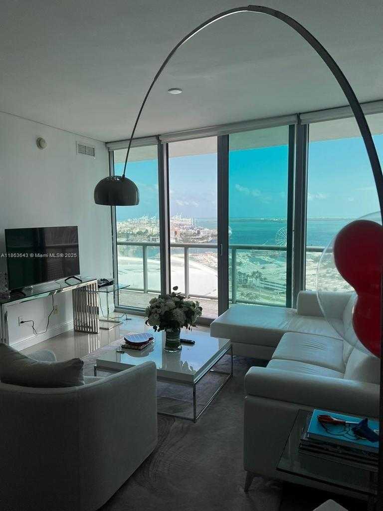 Small Image of 888 BISCAYNE BLVD #2602, Miami Number 3
