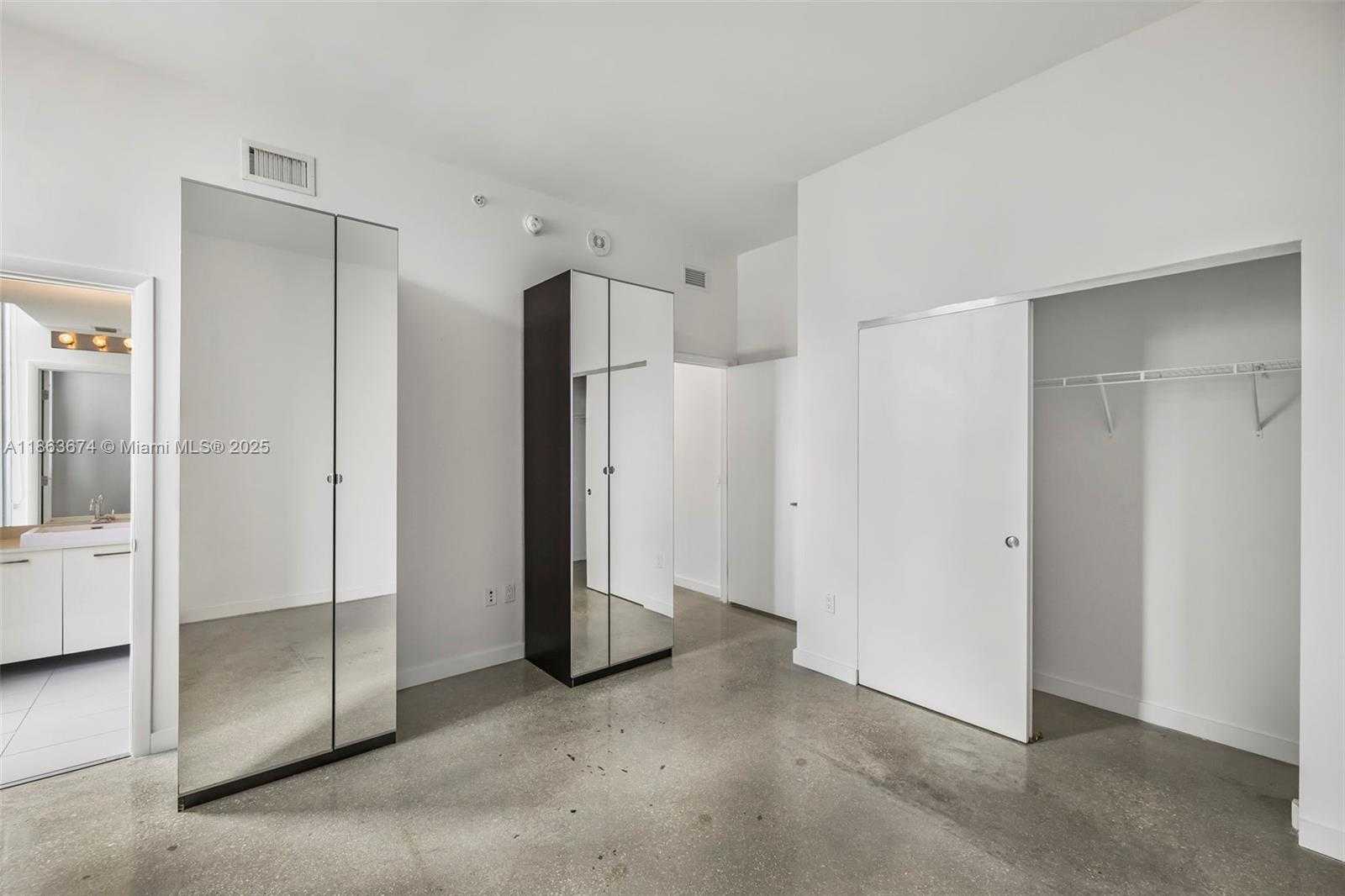 Small Image of 151 SOUTH EAST 1ST ST #1711, Miami Number 18