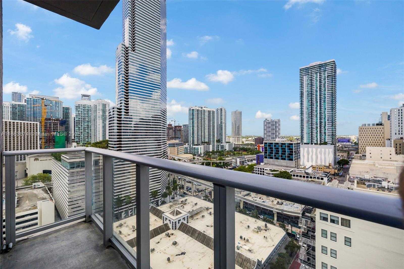 Small Image of 151 SOUTH EAST 1ST ST #1711, Miami Number 24