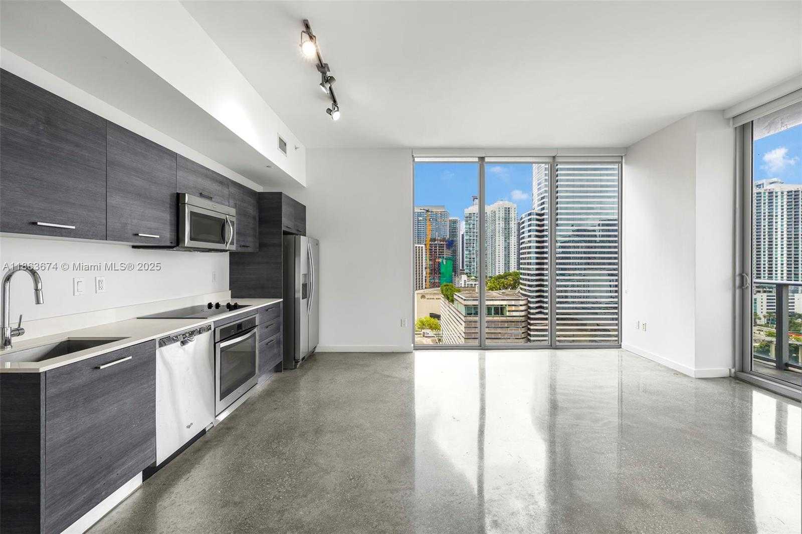Small Image of 151 SOUTH EAST 1ST ST #1711, Miami Number 3