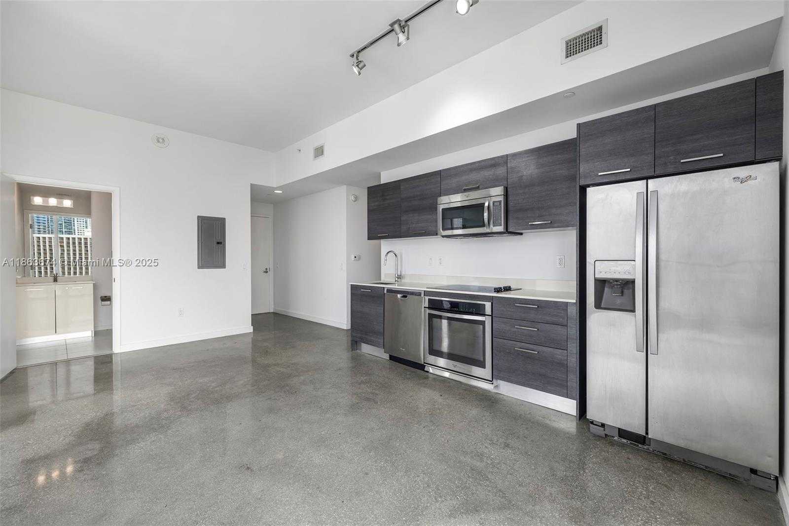 Small Image of 151 SOUTH EAST 1ST ST #1711, Miami Number 6