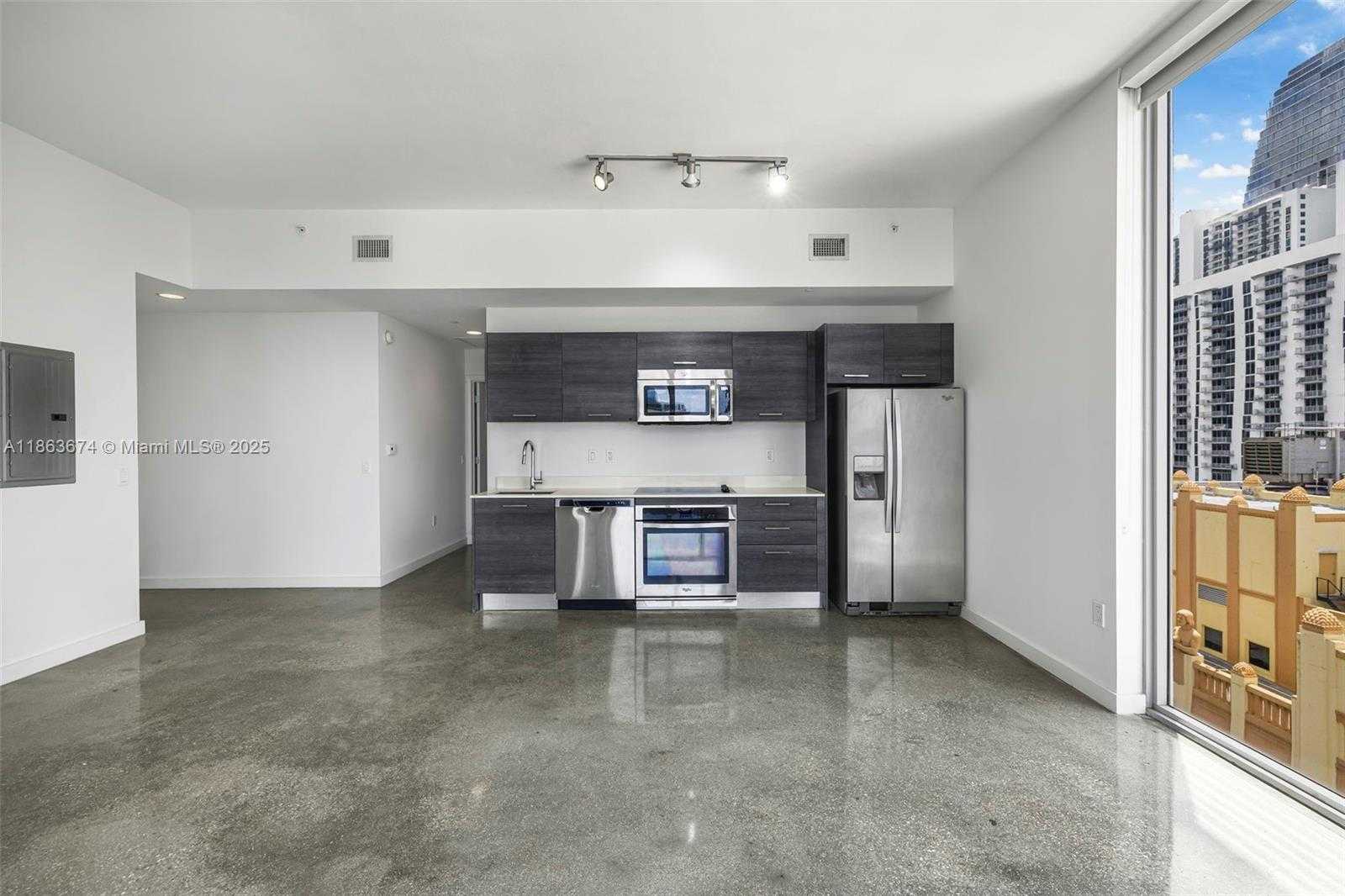 Small Image of 151 SOUTH EAST 1ST ST #1711, Miami Number 7