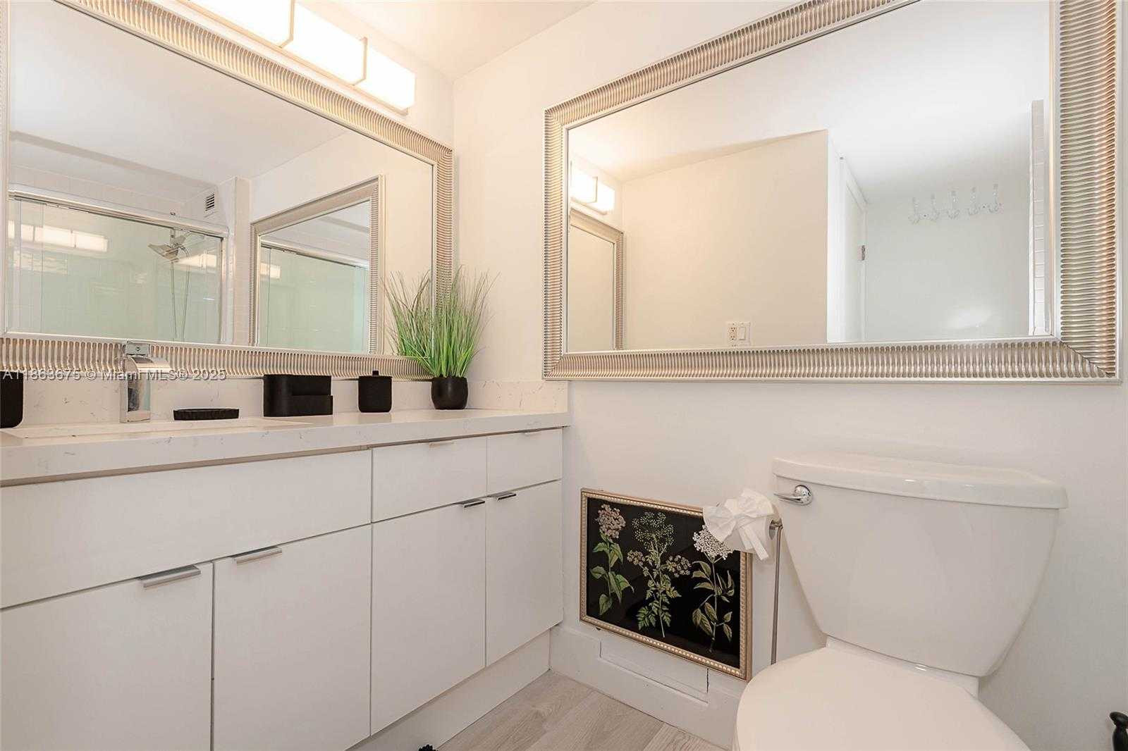 Small Image of 2301 COLLINS AVE #401, Miami Beach Number 23