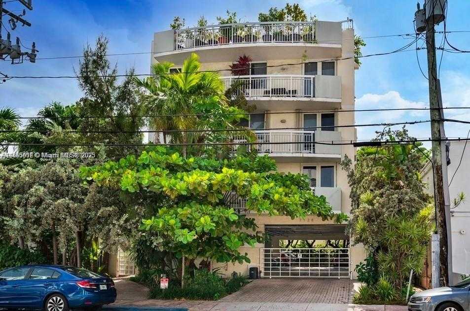 Small Image of 7728 ABBOTT AVE #302, Miami Beach Number 22