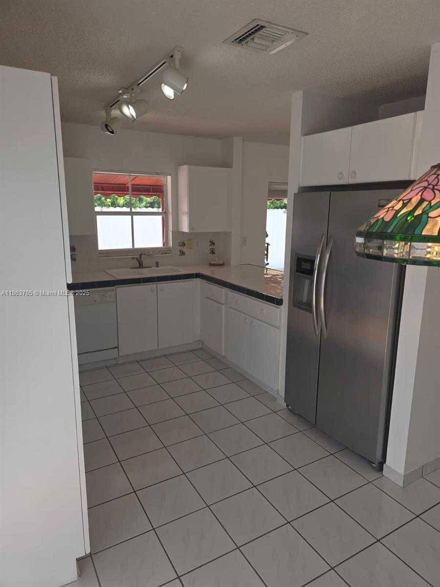 Small Image of 13230 NORTH WEST 10TH ST, Miami Number 15
