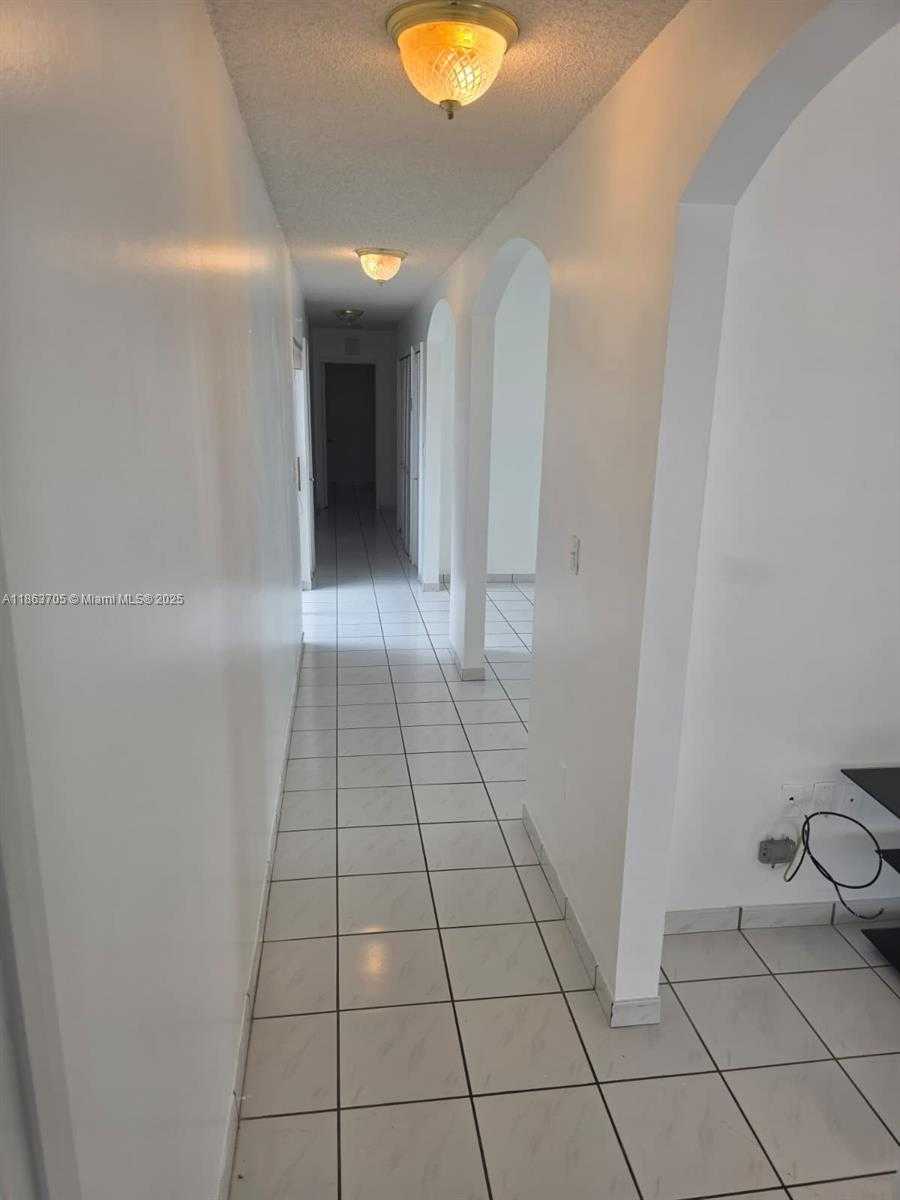 Small Image of 13230 NORTH WEST 10TH ST, Miami Number 21