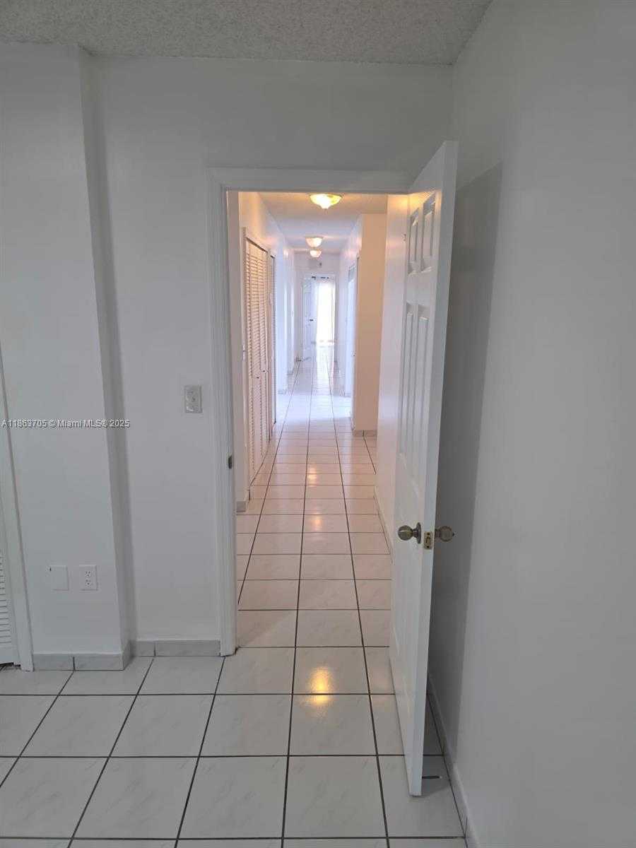 Small Image of 13230 NORTH WEST 10TH ST, Miami Number 24