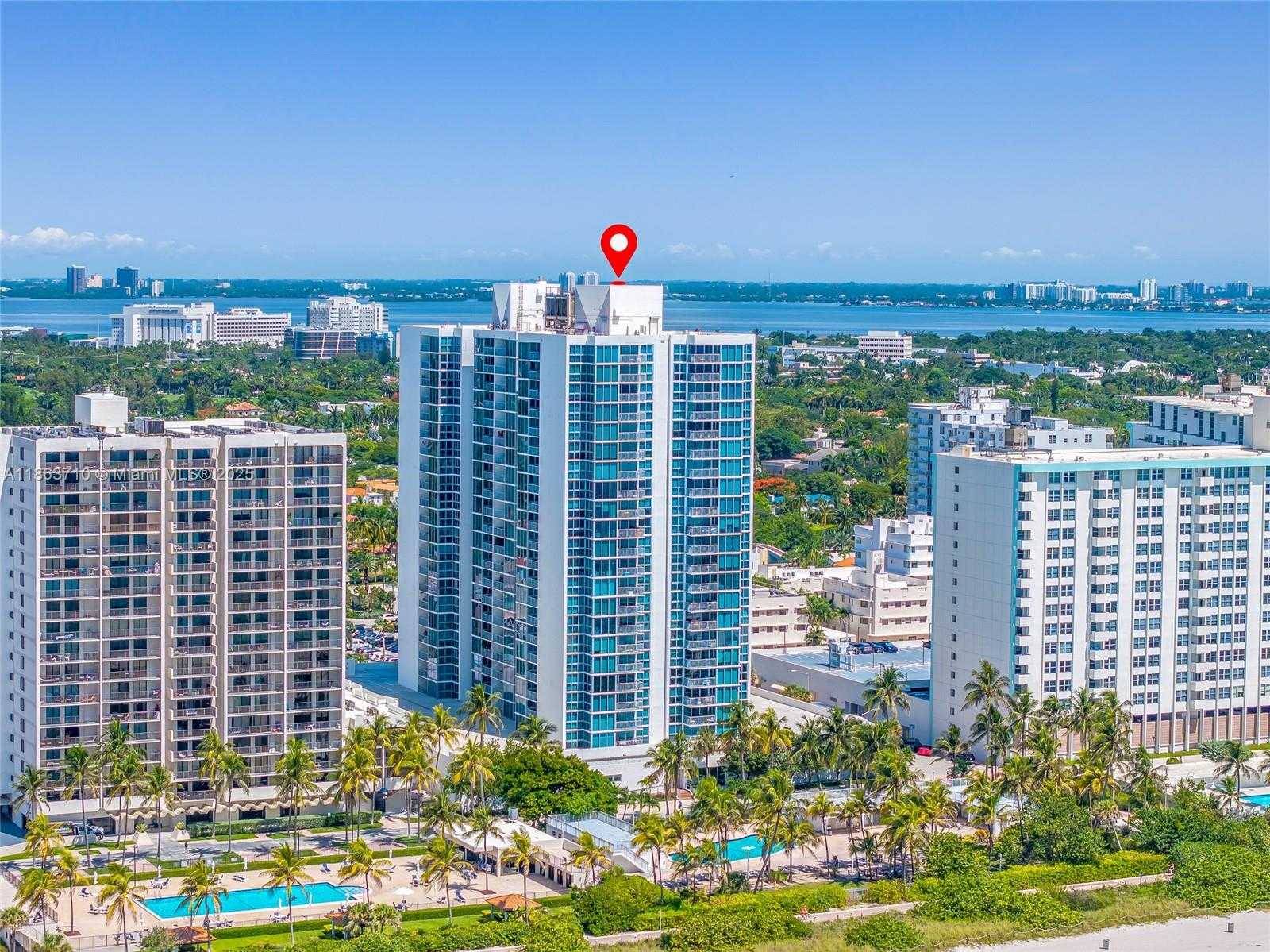 Small Image of 2655 COLLINS AVE #407, Miami Beach Number 15
