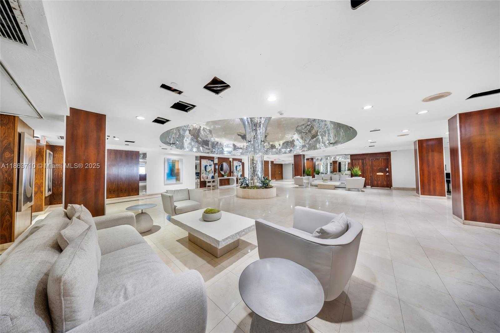 Small Image of 2655 COLLINS AVE #407, Miami Beach Number 40