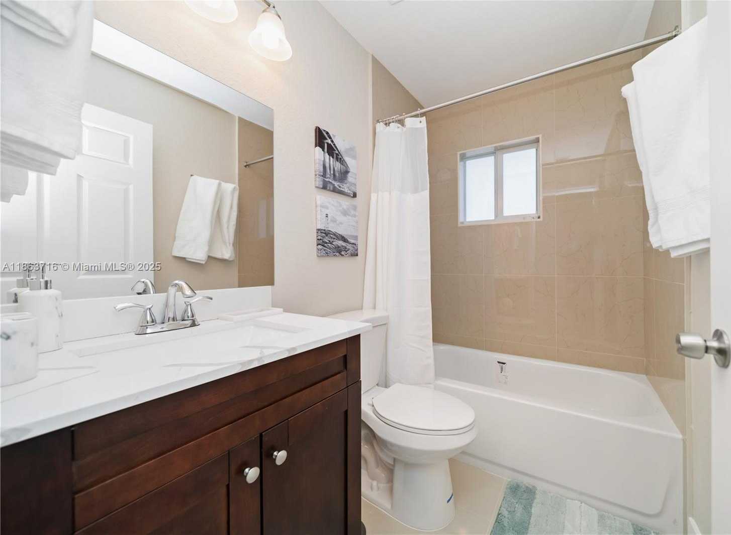 Small Image of 1183 NORTH EAST 111TH ST #1183, Miami Number 15