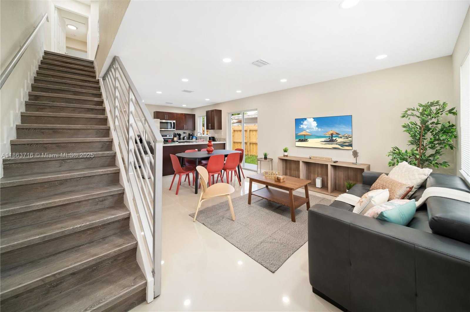 Small Image of 1183 NORTH EAST 111TH ST #1183, Miami Number 3