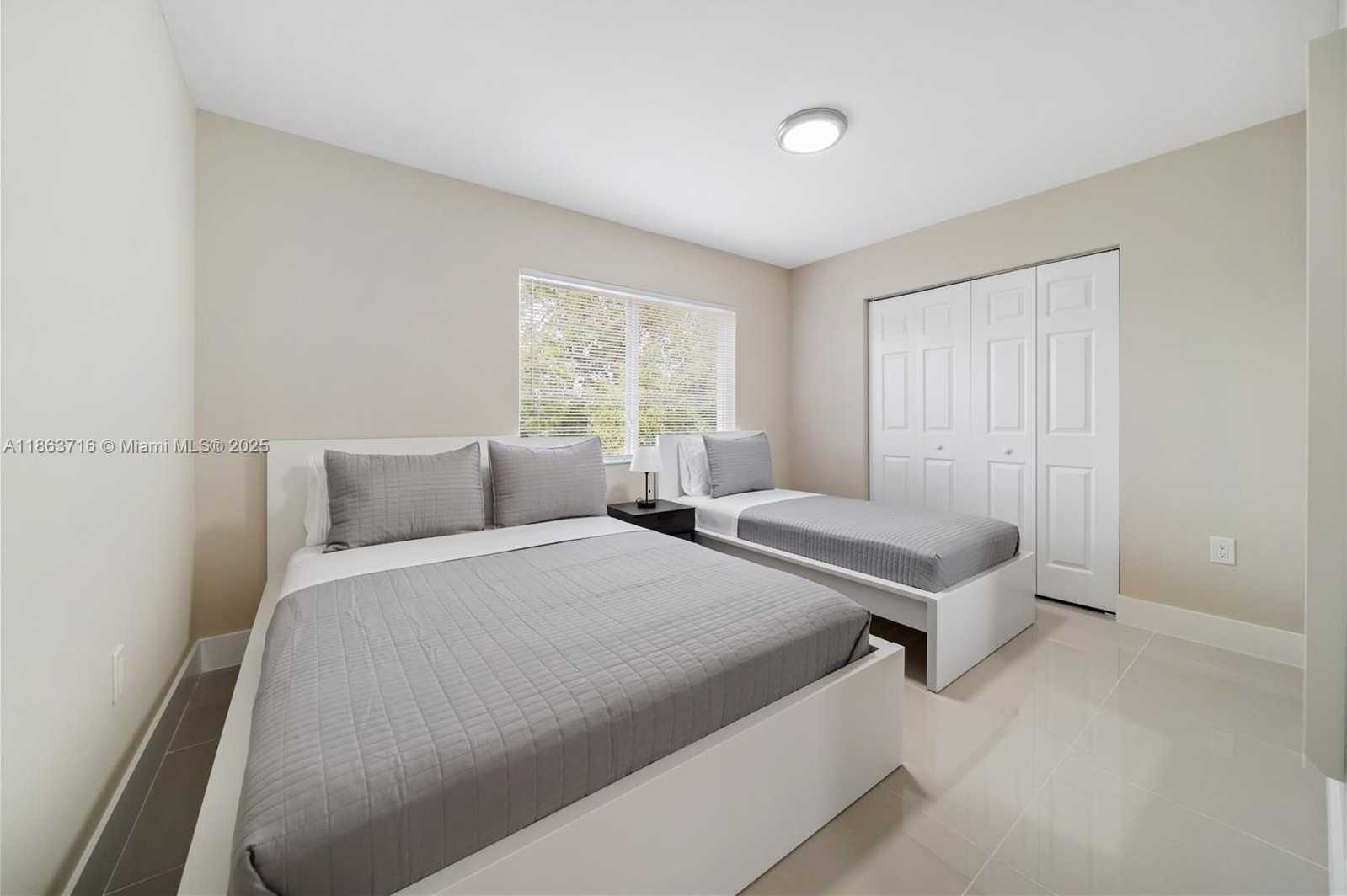 Small Image of 1183 NORTH EAST 111TH ST #1183, Miami Number 9