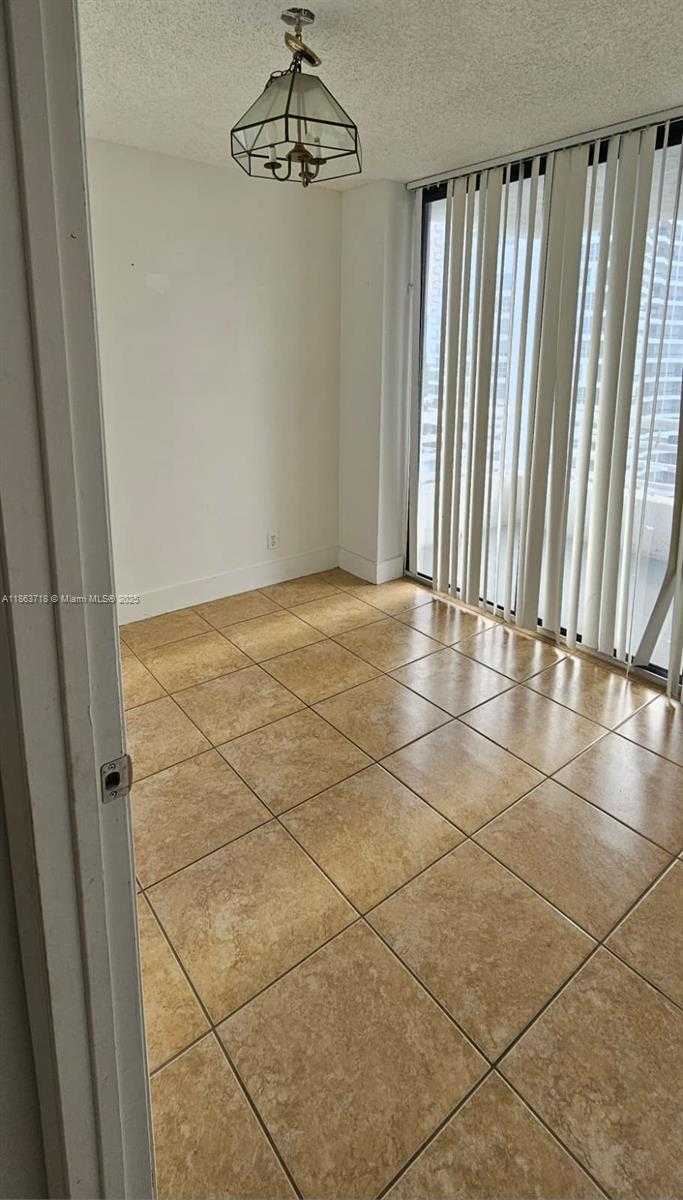 Small Image of 3300 NORTH EAST 192ND ST #1012, Aventura Number 12