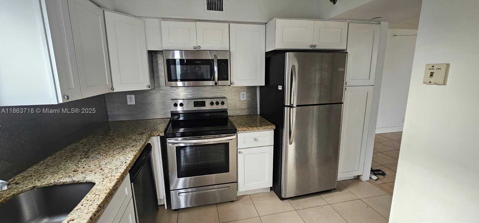 Small Image of 3300 NORTH EAST 192ND ST #1012, Aventura Number 5