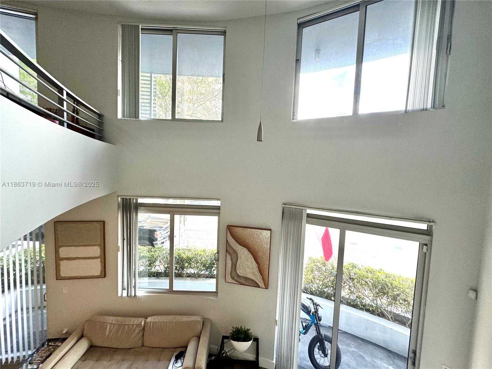 Small Image of 3339 VIRGINIA ST #121, Miami Number 2