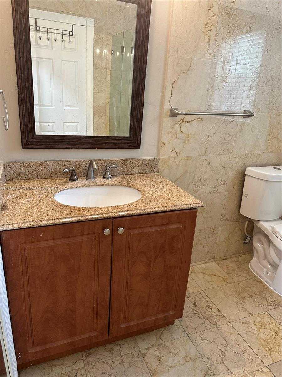 Small Image of 10805 SOUTH WEST 165TH TER, Miami Number 20