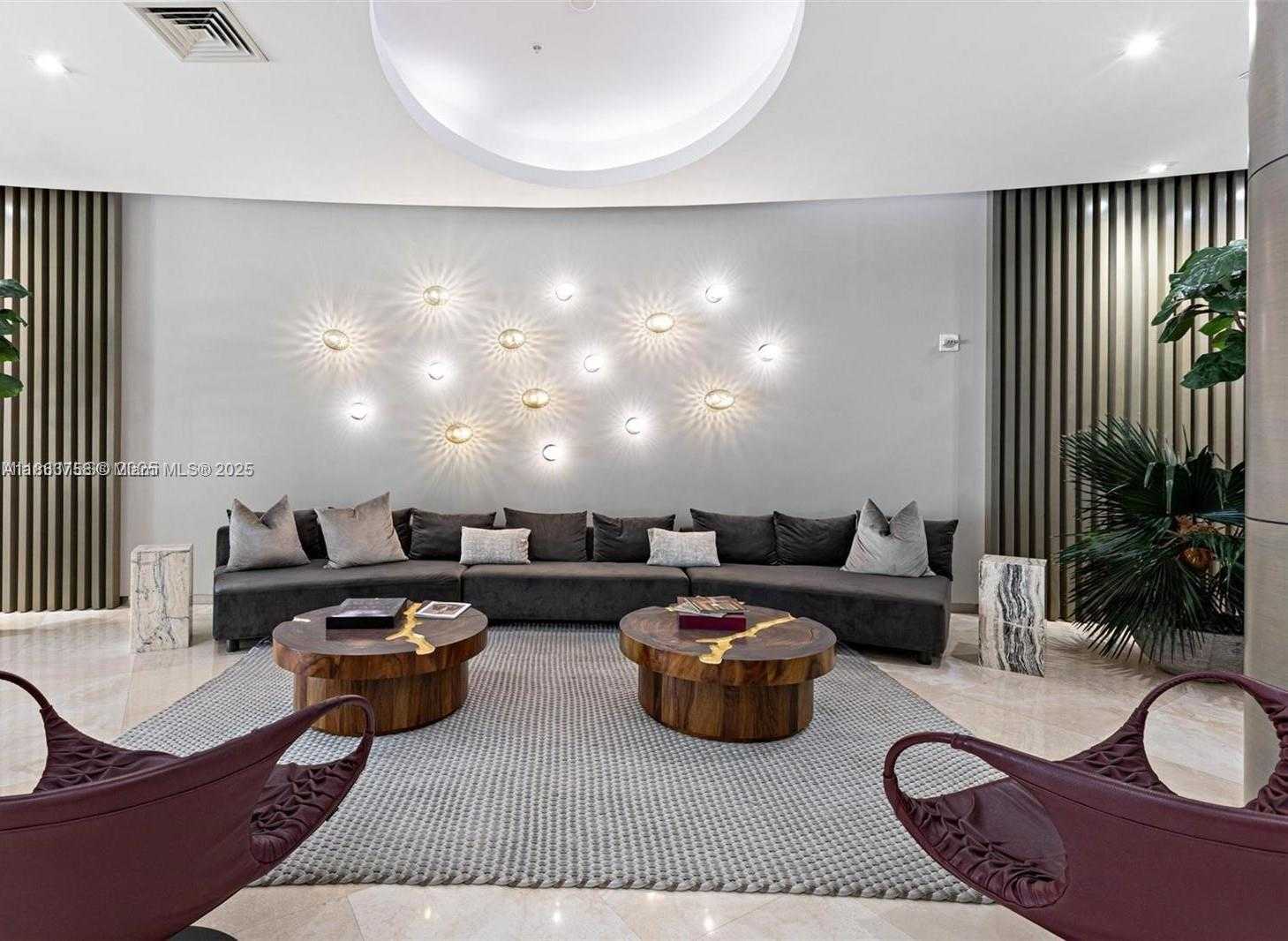 Small Image of 10275 COLLINS AVE #714, Bal Harbour Number 14