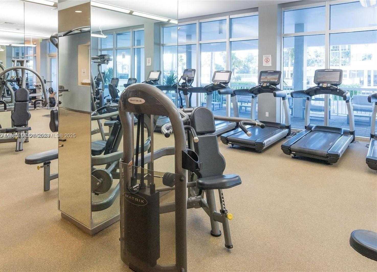 Small Image of 10275 COLLINS AVE #714, Bal Harbour Number 19