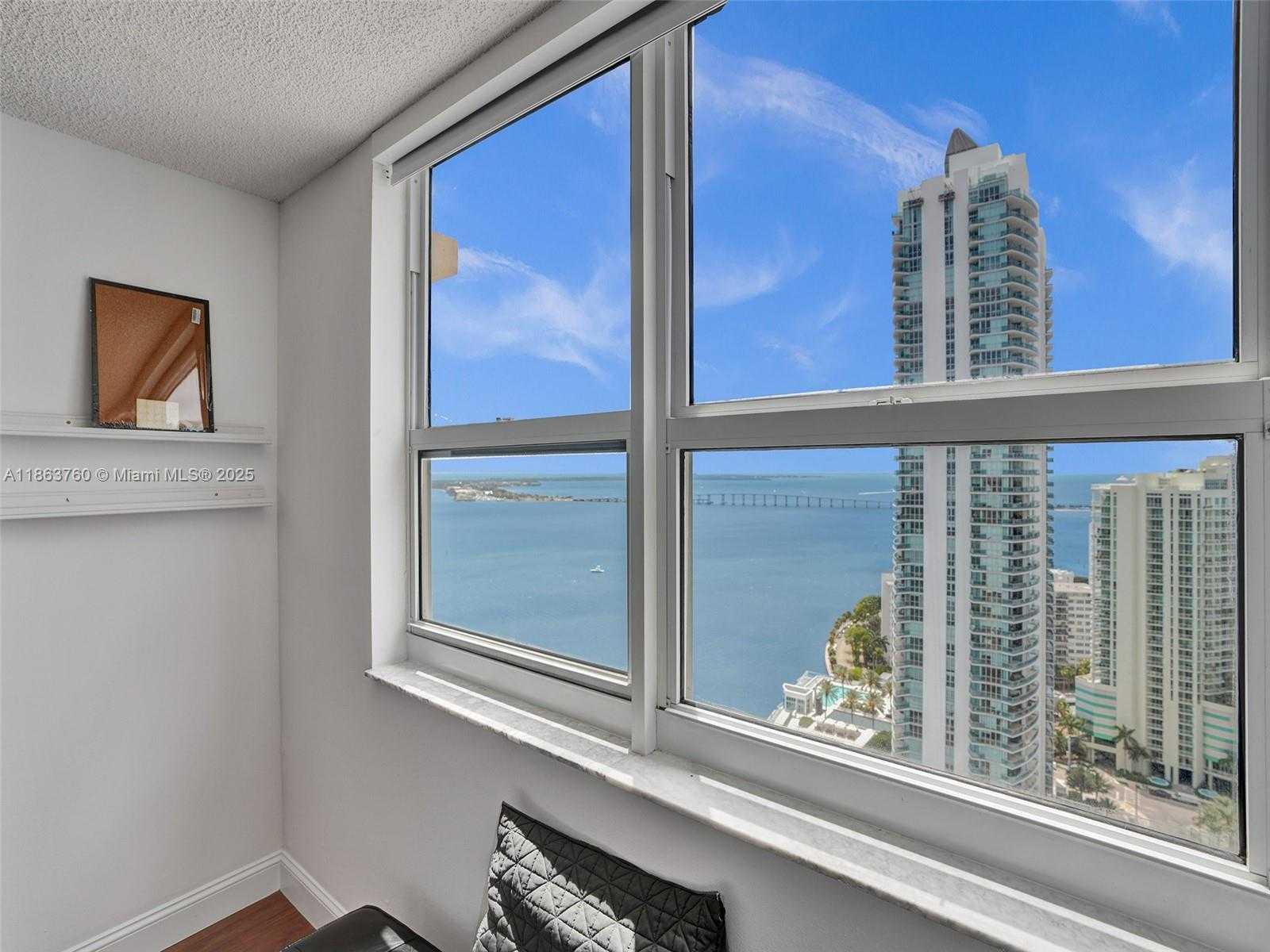 Small Image of 1155 BRICKELL BAY DR #3203, Miami Number 19