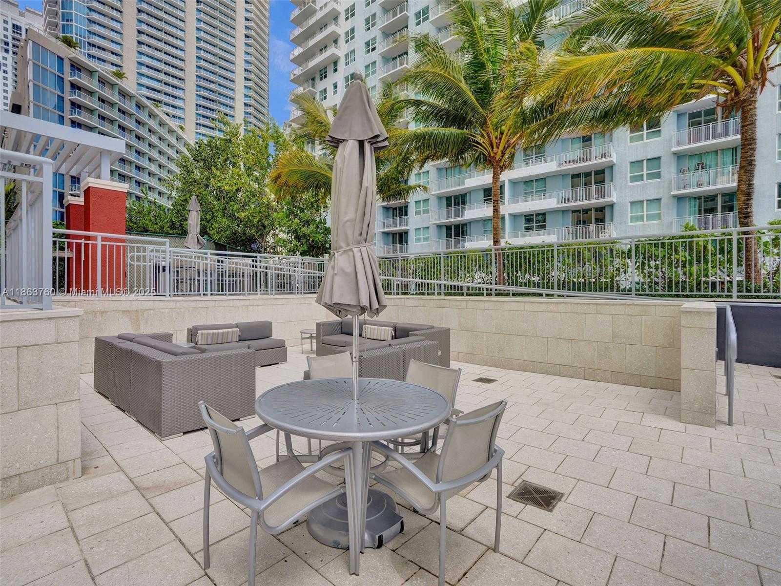 Small Image of 1155 BRICKELL BAY DR #3203, Miami Number 40