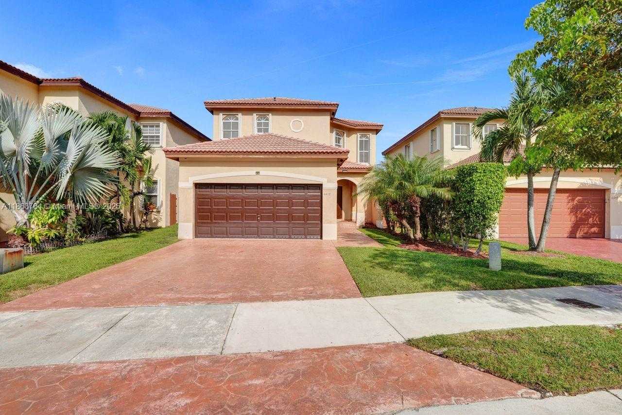 Small Image of 4417 NORTH WEST 113TH PL #4417, Doral Number 3