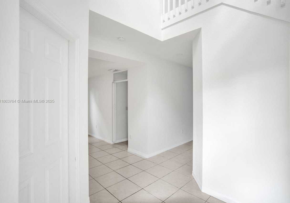 Small Image of 4417 NORTH WEST 113TH PL #4417, Doral Number 52