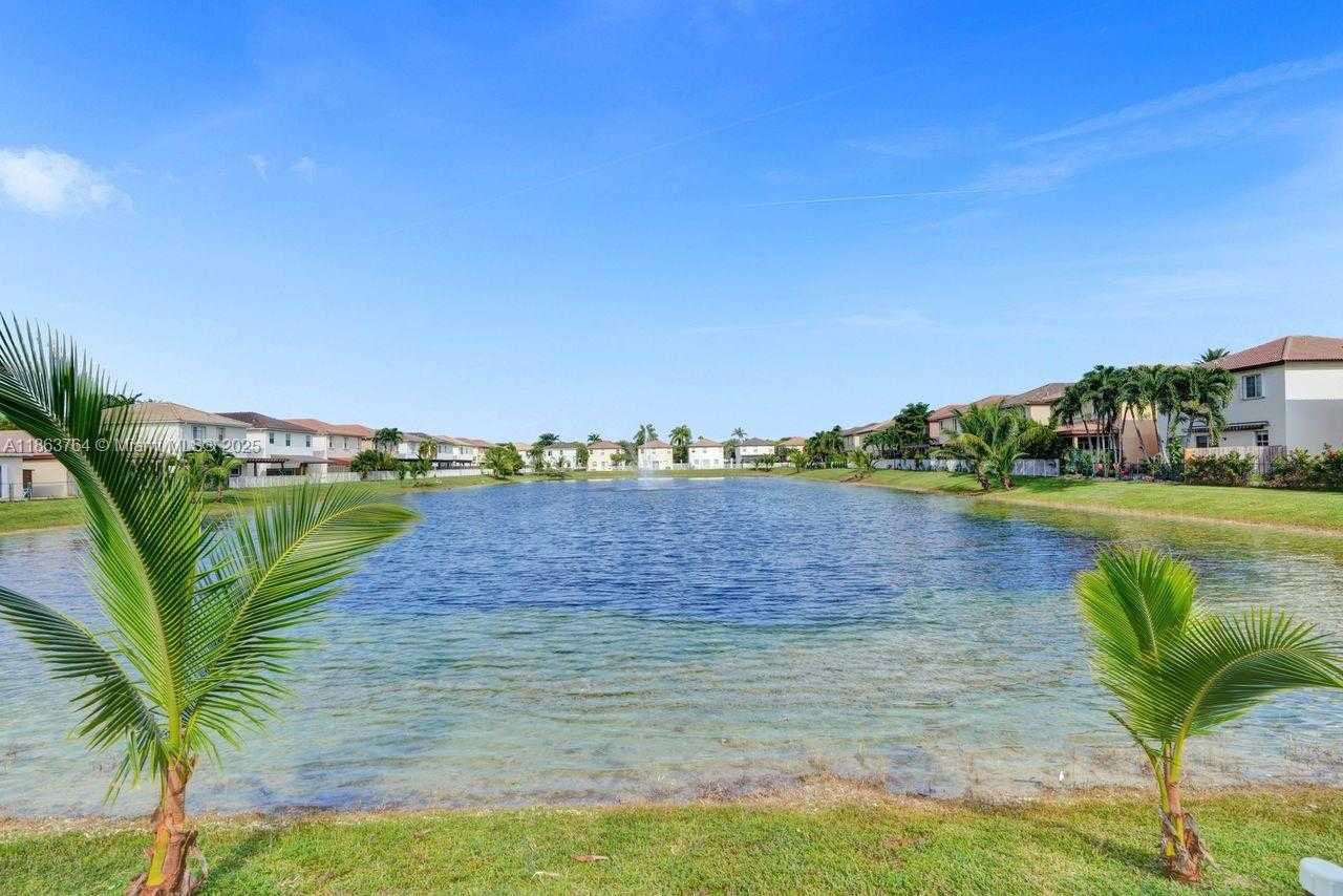 Small Image of 4417 NORTH WEST 113TH PL #4417, Doral Number 57