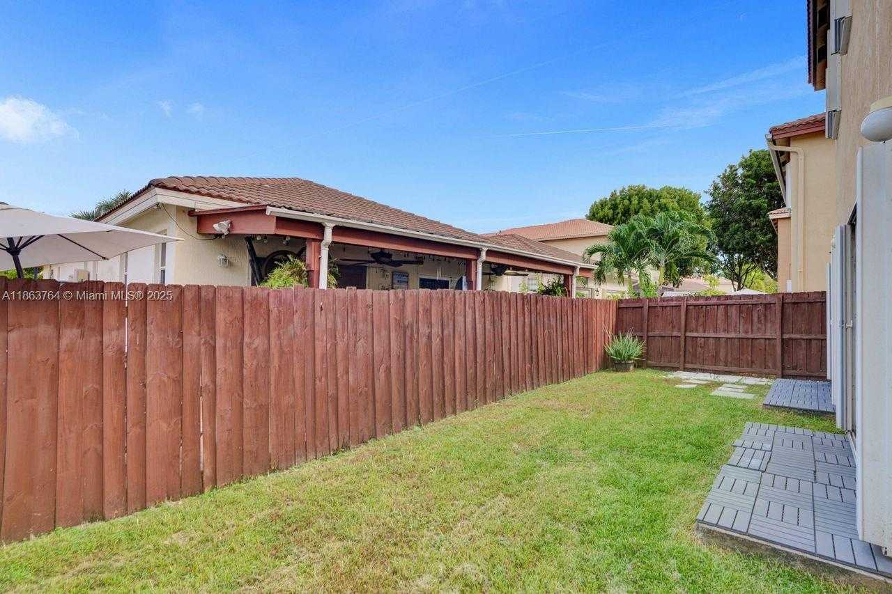 Small Image of 4417 NORTH WEST 113TH PL #4417, Doral Number 8