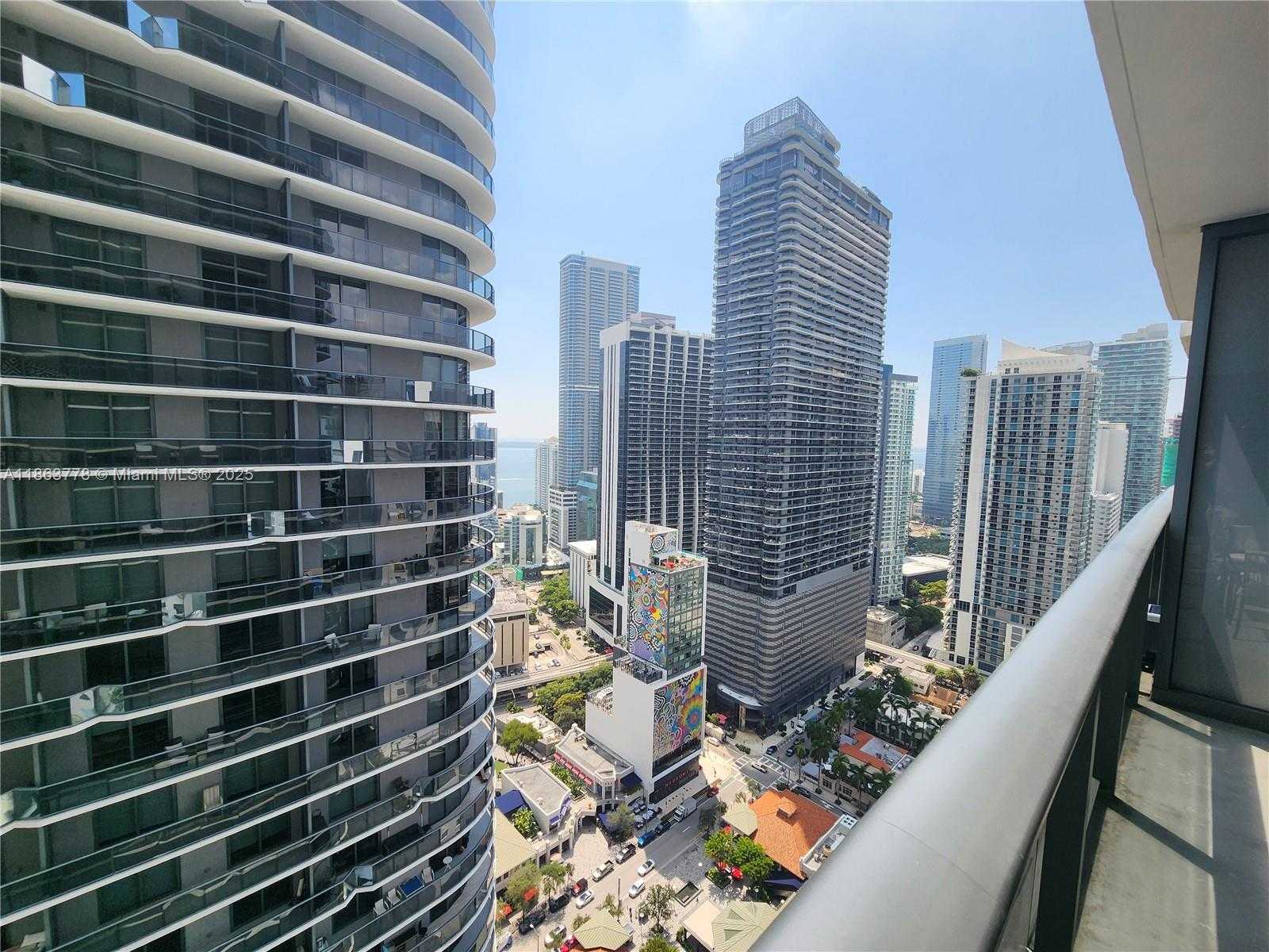 Small Image of 55 SOUTH WEST 9TH ST #3202, Miami Number 3