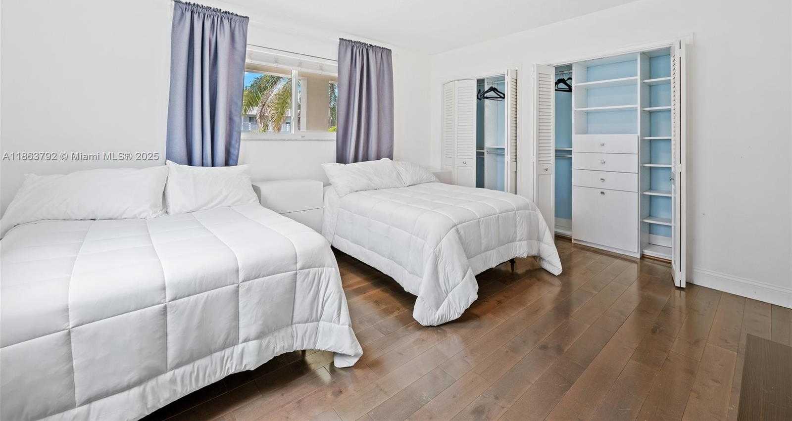 Small Image of 649 LAYNE BLVD, Hallandale Beach Number 11