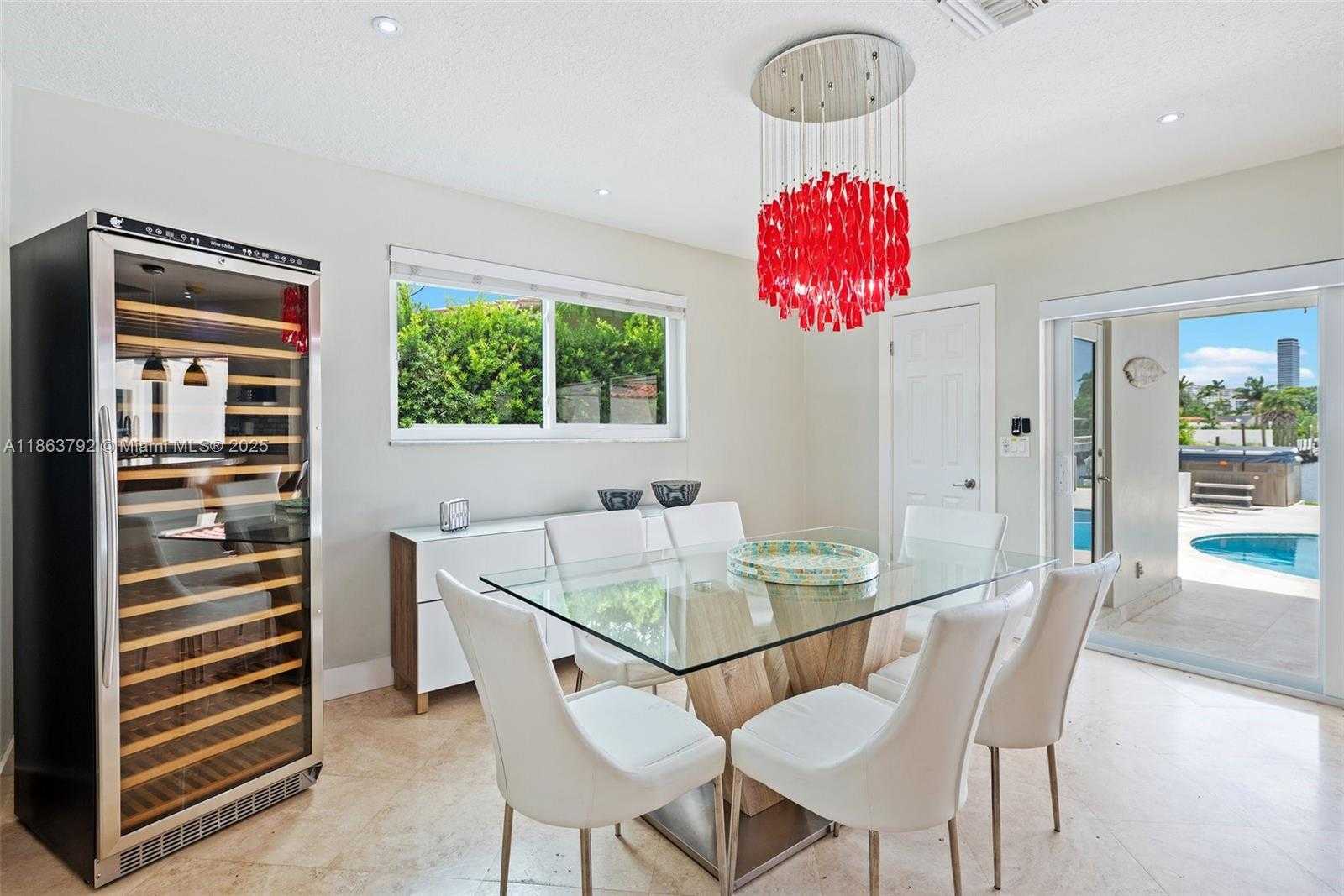 Small Image of 649 LAYNE BLVD, Hallandale Beach Number 17