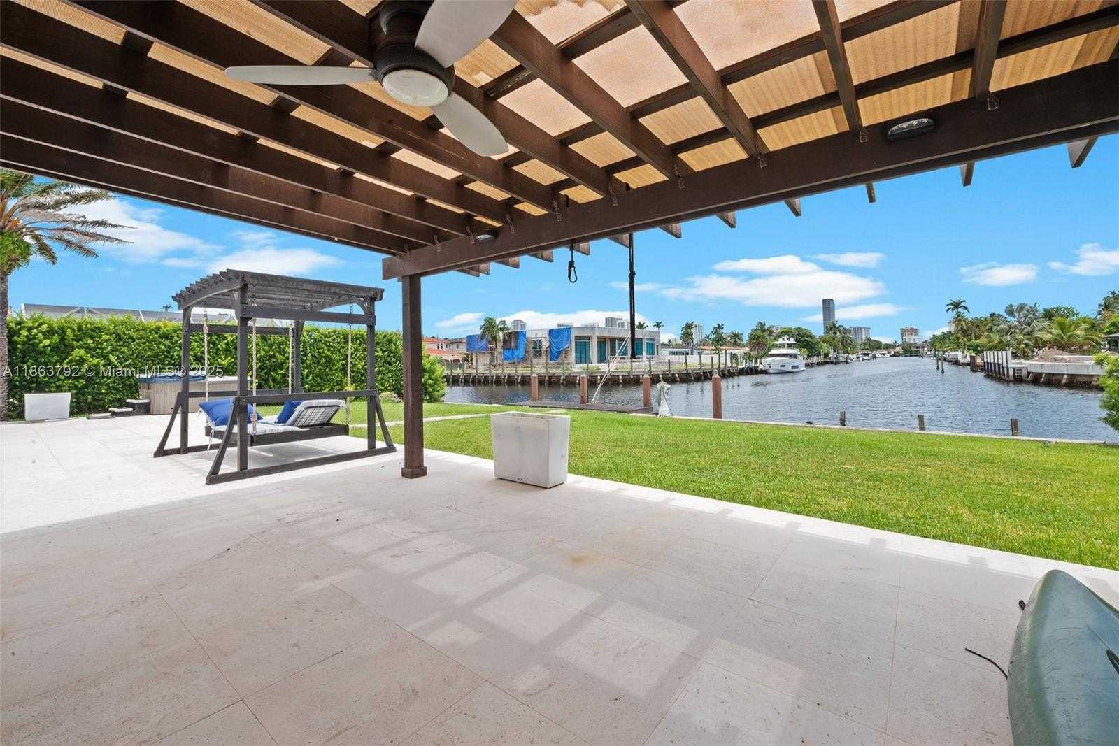 Small Image of 649 LAYNE BLVD, Hallandale Beach Number 7